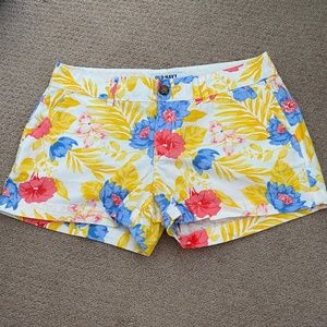 Old Navy White Shorts with Tropical Pattern